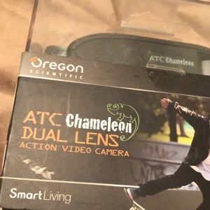 Oregon Scientific Chameleon Dual Lens Action Video Camera-new in box
